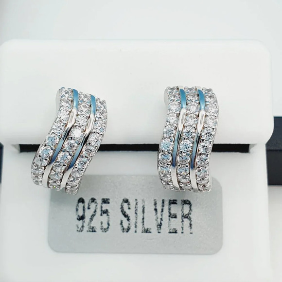 "925 Sterling Silver Cubic Zirconia Earrings, UU1P6A6125 - Picture 1 of 10